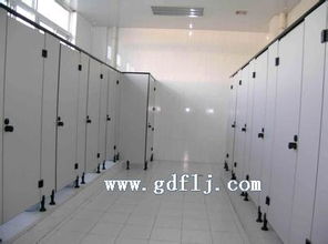 珠海与中山卫浴空间装修案例赏析 从洗手间设计到隔断工程的实践